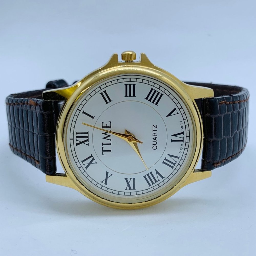 Time 35mm gold tone Quartz analog watch white dial brown up to 7.5” w/battery